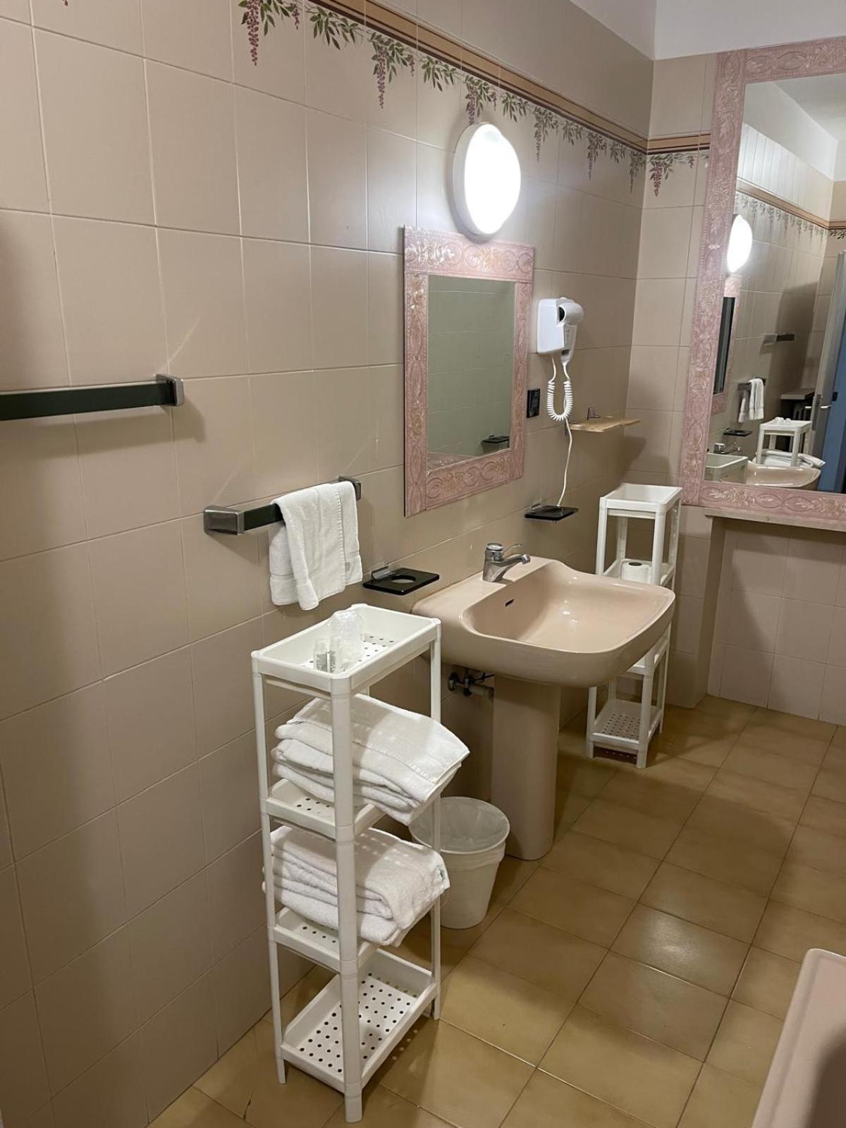 Ca Della Roggia Hotel Rovereto  Buitenkant foto